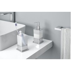 Дозатор жидкого мыла Excellent Riko DOEX.1616CR Хром