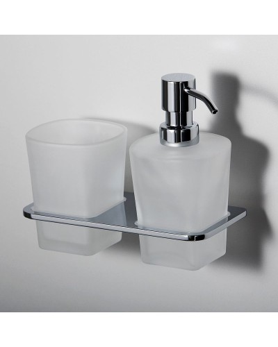 Дозатор для жидкого мыла WasserKRAFT Leine K-5089 со стаканом для зубных щеток Хром