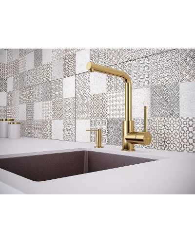 Дозатор для моющего средства Paulmark Decus D004-G Золото