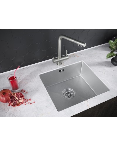 Кухонная мойка Paulmark Lassan 44 PM304444-BS Брашированная сталь