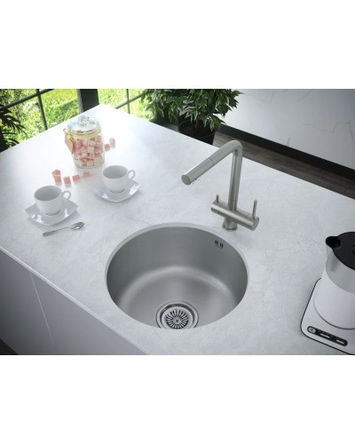 Кухонная мойка Paulmark Werra нержавеющая сталь PM404646-BS