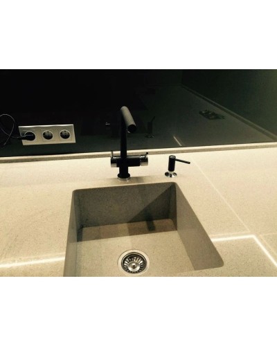 Смеситель для кухни с подключением к фильтру черный Omoikiri Nagano-BL