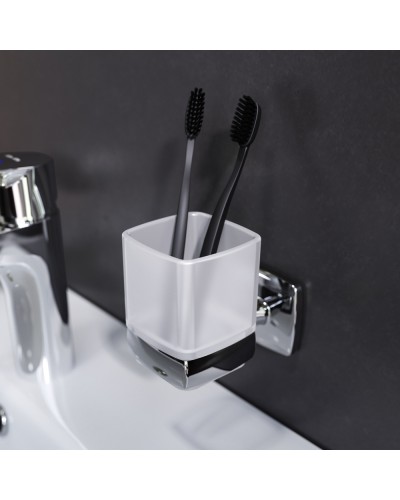 Комплект мебели для ванной AM.PM Gem S 60 BK91GC Светлый дуб со смесителем для раковины и аксессуарами