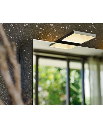 Зеркальный шкаф Keuco Royal 15 50 R 14401171101 с подсветкой Алюминий