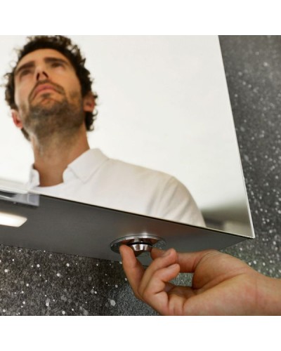 Зеркальный шкаф Keuco Royal 15 65 с подсветкой Хром