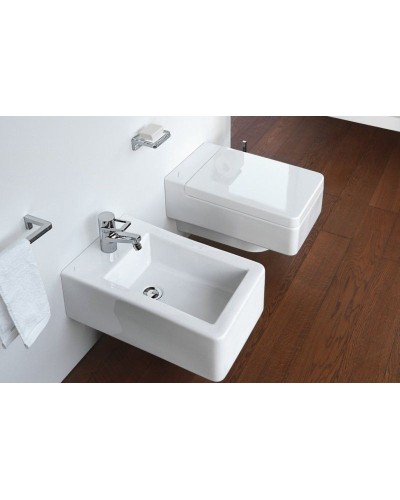 Биде Laufen Living 8.3043.2 подвесное без крышки