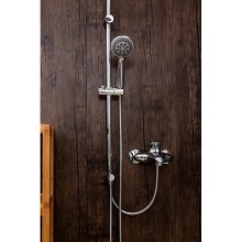 Душевая стойка 200 мм Orange Classic M71-933cr