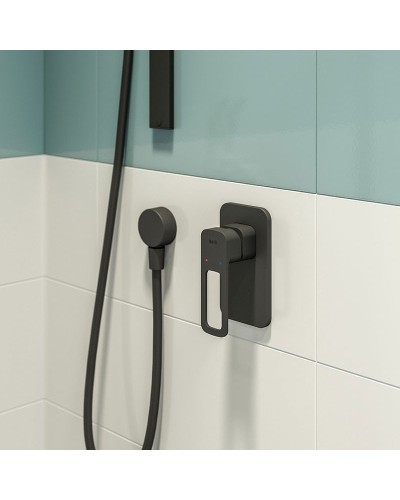 Шланговое подключение Iddis 004BL00i62 Черный