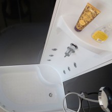 Душевая кабина Royal Bath BK 120x80 RB8120BK3-BT-R с гидромассажем