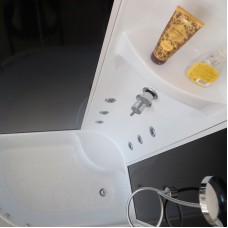 Душевая кабина Royal Bath BK 120x80 RB8120BK3-BT-R с гидромассажем