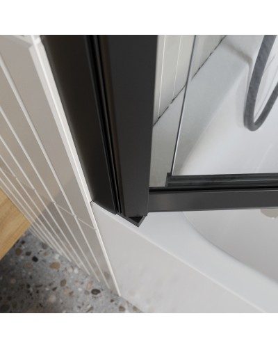 Душевая шторка на ванну BelBagno LUCE-VF-11-80/145-C-NERO