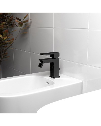 Смеситель для биде Paini Dax-R 84PZ306R Черный матовый