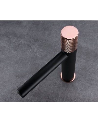 Смеситель для раковины Bronze de Luxe Avantgarde 2030MH Черный Розовое золото