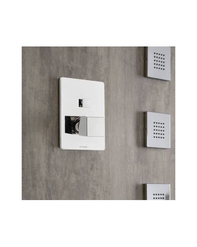 Смеситель для душа Bossini Cube Z00063.030 Хром