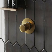 Смеситель для душа Paini Cox Grip 7GPJ690 Золото матовое