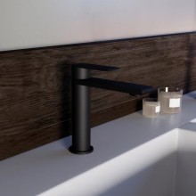 Смеситель для раковины Vincea Vogue VBF-2VS1MB без донного клапана, черный матовый