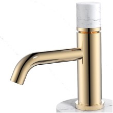 Смеситель для раковины Boheme Stick 121-G-MR-W Золото Белый