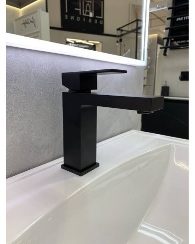 Смеситель для раковины Timo Selene 2061/03F Черный