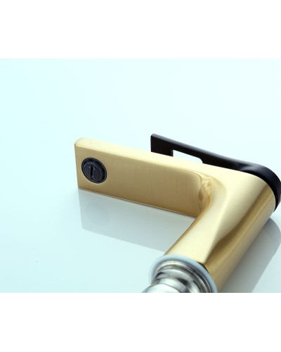 Смеситель для раковины Bronze de Luxe Element EL02GB Матовое золото Черный