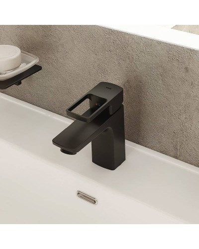 Смеситель для раковины Iddis Bild BILBL00i01 Черный матовый