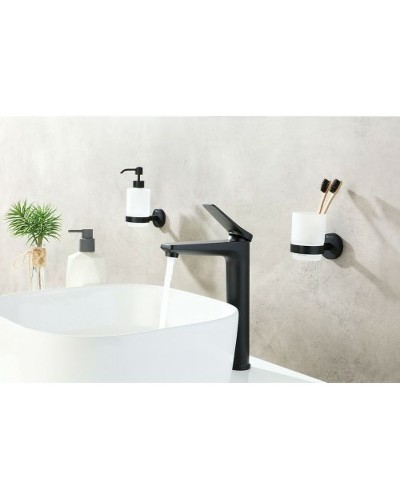 Смеситель для раковины Lemark Bronx LM3709BL Черный