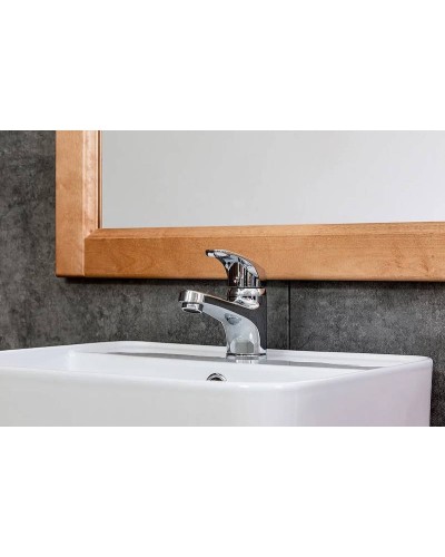 Смеситель для раковины Orange OneLife P01-022cr с гигиеническим душем Хром