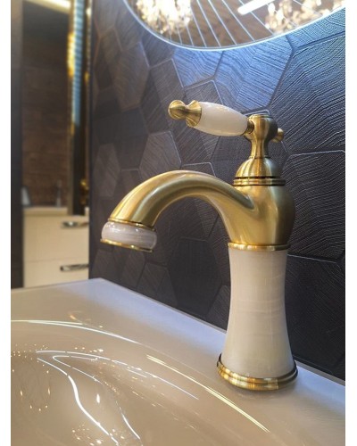 Смеситель для раковины AltroBagno Opera 0119 BrGi