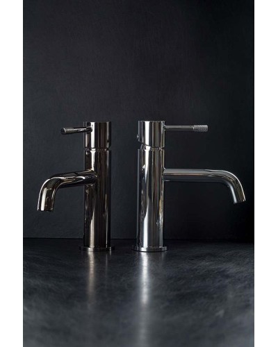 Смеситель для раковины Boheme Uno 461-SGM Оружейная сталь глянцевая