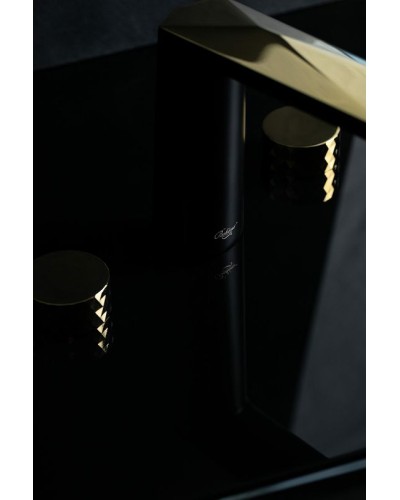 Смеситель для раковины Boheme Venturo 150-BG-DIAMOND Черный матовый Золото