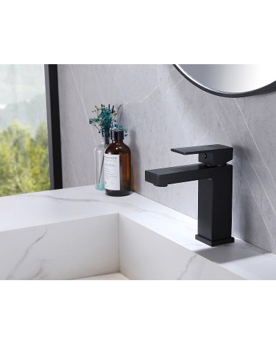 Смеситель для раковины Abber Daheim AF8210B Черный матовый