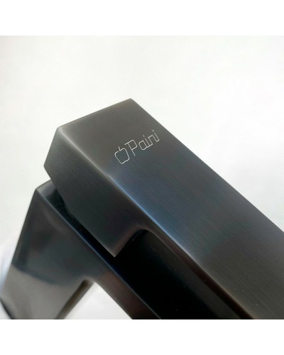 Смеситель для раковины Paini Grazia 21PZ205M Черный матовый