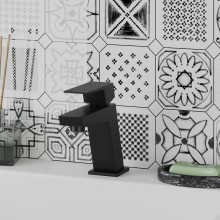 Смеситель для раковины Paini Torre 98YO205 Черный матовый