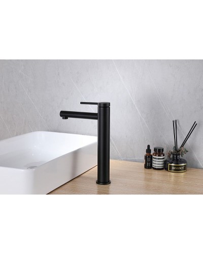 Смеситель для раковины Abber Emotion AF8811B Черный матовый