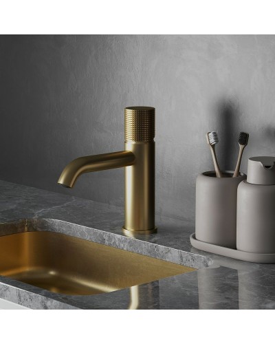 Смеситель для раковины Paini Cox Grip 7GPJ205O Золото матовое