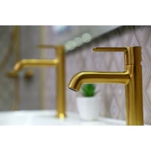 Смеситель для раковины Cezares Eco ECO-LS-BORO-W0 Брашированное золото