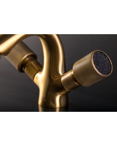 Смеситель для раковины Boheme Royal Cristal 311-Royal/CRSTBlack Бронза