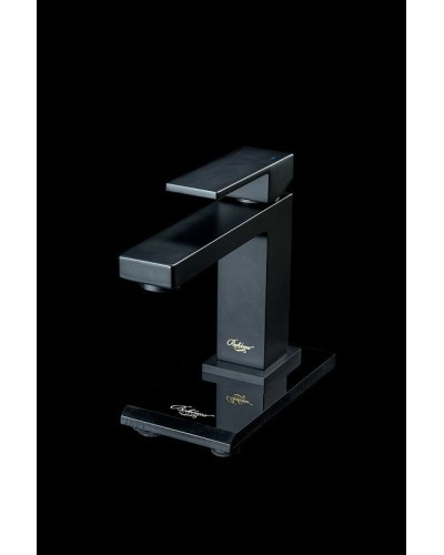 Смеситель для раковины Boheme Qubic 471-B Черный матовый
