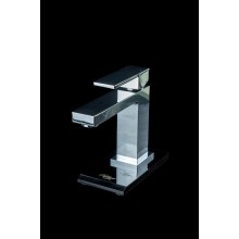 Смеситель для раковины Boheme Qubic 471-CR Хром