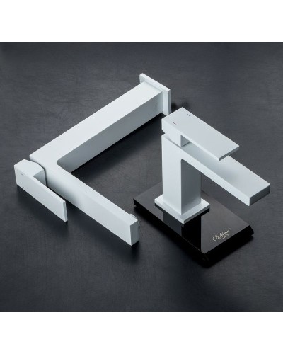 Смеситель для раковины Boheme Qubic 471-MW Белый матовый