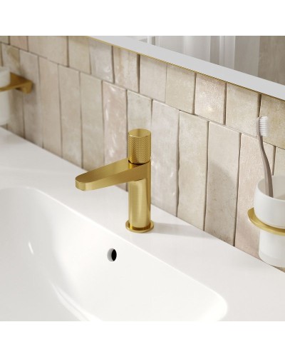 Смеситель для раковины WasserKRAFT Schunter 8203 Золото матовое