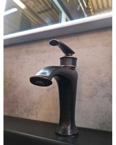 Смеситель для раковины AltroBagno Beatrice 0113 BrNe