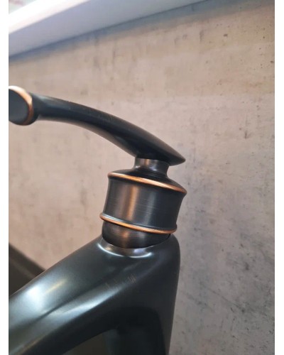 Смеситель для раковины AltroBagno Beatrice 0113 BrNe