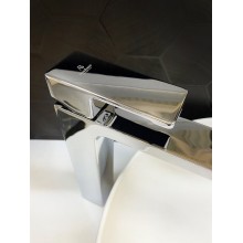 Смеситель для раковины AltroBagno Lamberto 010212 Cr