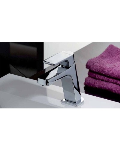 Смеситель для раковины Paini Atacama WWCR211ESRKM Хром