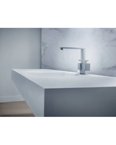 Смеситель для раковины с донным клапаном Axor Edge 46021000