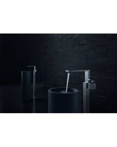 Смеситель напольный для раковины с донным клапаном Axor Edge 46041000