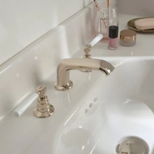 Смеситель для раковины с донным клапаном Jacob Delafon Cleo 1889 E24305-BGG