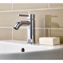 Смеситель для раковины с донным клапаном Ideal Standard Ceraline BC186AA