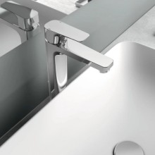 Смеситель для раковины с донным клапаном Ideal Standard Ceraplan III BC561AA