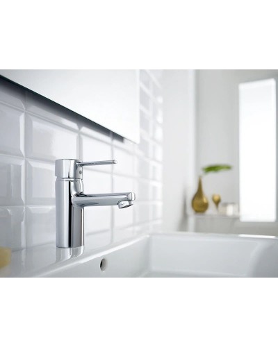 Смеситель для раковины без донного клапана Roca Targa 5A3260C0M